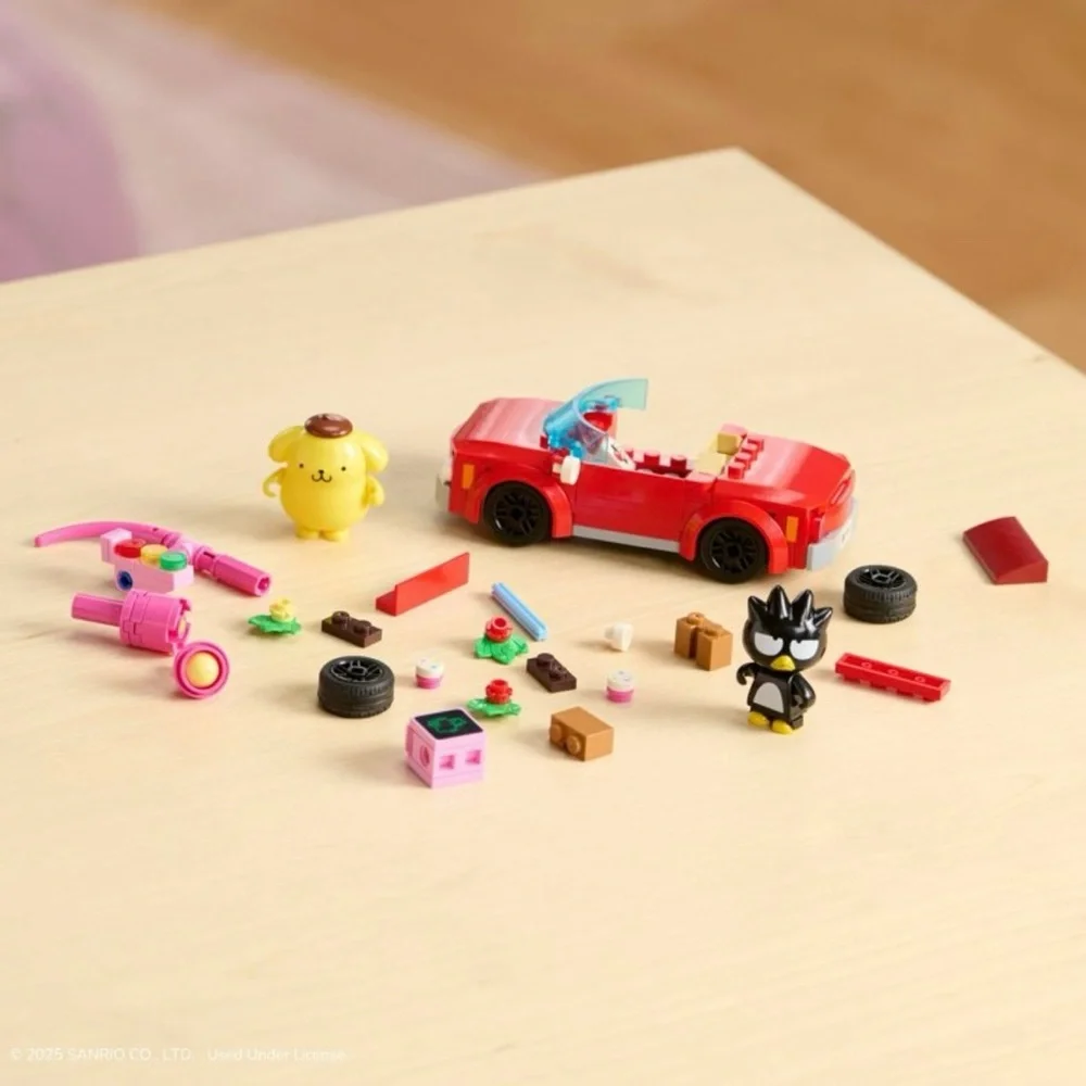 BLDR Hello Kitty and Friends Badtz-Maru’s Convertible Building Set Pompompurin